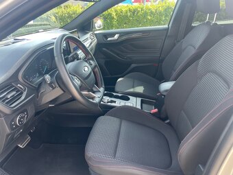 FORD FOCUS ST-Line - 8
