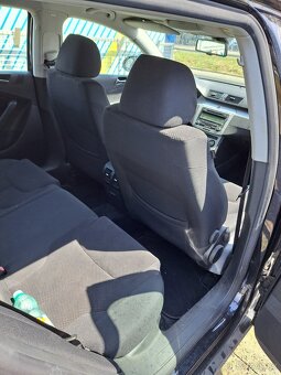 Prodám auto je pojizdné - 8