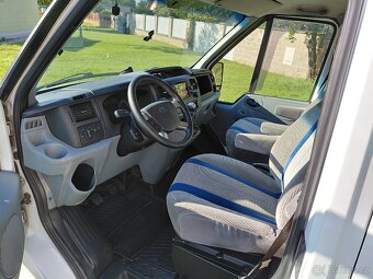 Obytný Ford Transit 2.2TDCi 2010 Markyza,spaní,Kuchyn - 8