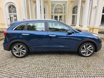 Kia Niro Hybrid 1.6 GDI 77 kW Automat 2018 1. maj. Nové ČR - 8