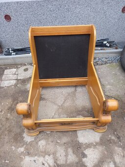 Kožené křeslo - 8