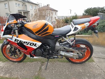 Honda CBR1000RR Fireblade - 8