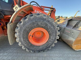 Hitachi ZW310-6 - 8