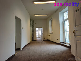 Pronájem kancelářských prostor či ordinace 90m2, Masarykovo  - 8