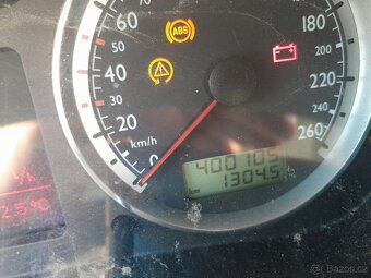 Volkswagen golf 1.9tdi 74kw - 8