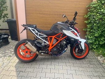 KTM Superduke 1290 R TOP STAV - 8