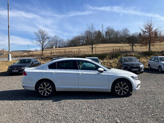 VOLKSWAGEN PASSAT 2,0 TDI KAMERA 360 VIRTUÁL - 8