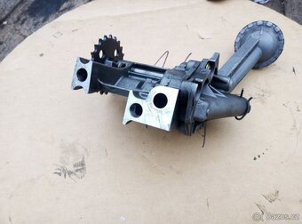 olejove cerpadlo K9K 1.5 dci - 8