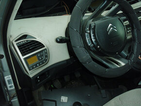 CITROEN C4 PICASSO 1.6HDi 16V 9HZ 80kW 2008 - 8