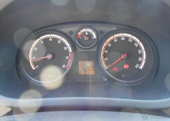 Opel Corsa 1,2 59 kW KLIMA Serviska benzín - 8