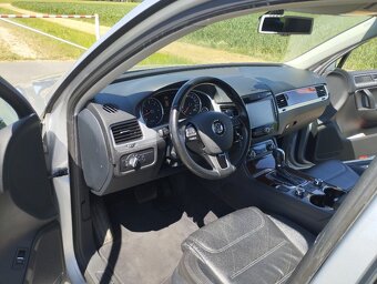 VOLKSWAGEN TOUAREG 3,0TDI,180KW,DVOJÍ SADA KOL - 8