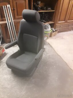 Casti motoru spodekt5 103 kw rok 2013 - 8