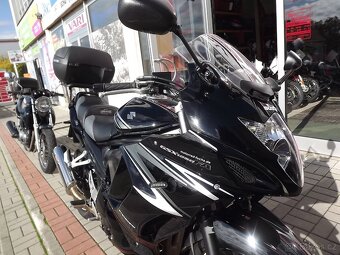 Suzuki GSX 1250FA - 8