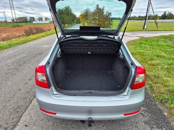 ŠKODA OCTAVIA 2 1.4i 16V 59kw 135tis.km pouze servis Škoda - 8