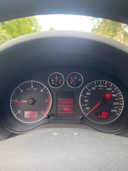 AUDI A3 8P 1.9 TDI 77kW - 8