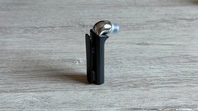 Nokia J - BH-806 s příslušenstvím - 8