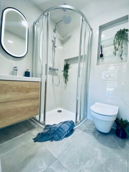 Moderní rodinný dům k pronájmu Vsetín - 8