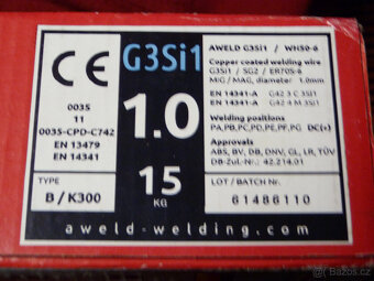 Svářečka OMICRON 246D 4 kl. MIG/MAG + náhradní láhev + drát - 8