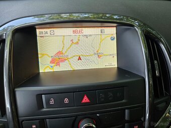 Opel Astra sports tourer 1,7 CDTi 81 kW - 8