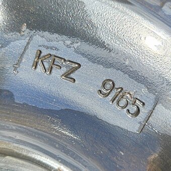Zimní kola Škoda, VW 195/65/15, 6Jx15 ET47 č. AD33 - 8
