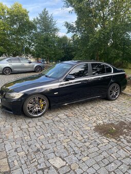 Bmw e90 325i - 8
