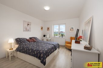 Šanov u Znojma, RD 4+kk, novostavba, zahrada, 3 parkovací mí - 8