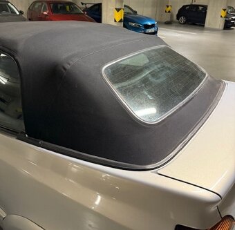 VW Golf CABRIO 2.0 - 8