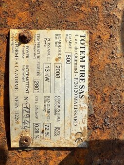 Rohové krbové kamna. Cena k jednání. - 8