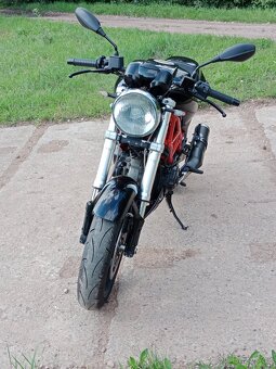 Prodám motorku Ducati 695 - 8