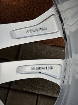 AUDI zimni kola 255/40/19 - 8