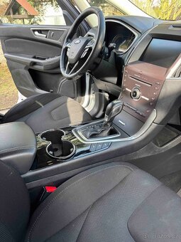 Ford S - Max Titanium - 8