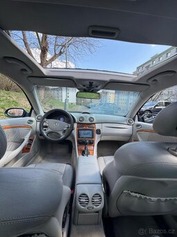 Mecedes-Benz CLK 240 V6i - 8