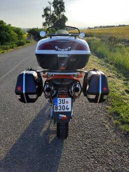 Honda Varadero XL1000V - 8