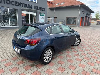 Opel Astra J 1.7 CDTI, 81 kW, nafta - 8