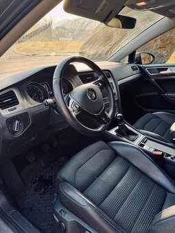 VW GOLF VII - 8