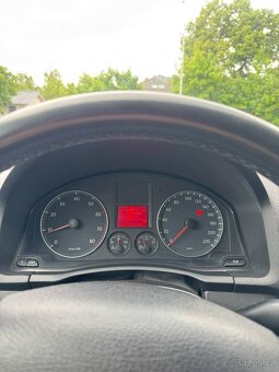 Volkswagen golf 5 - 8