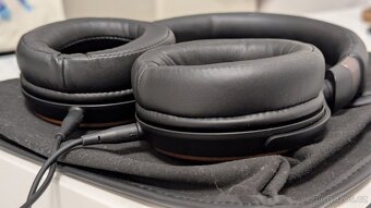 Audio-Technica ATH-WP900 - 8