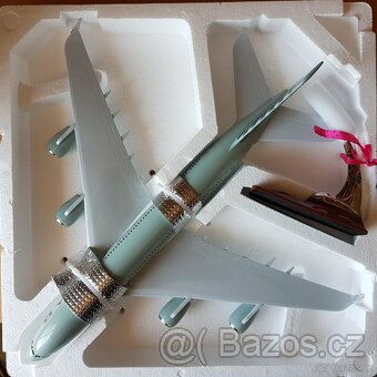 Model letadla QATAR A380 VELKÝ - 8