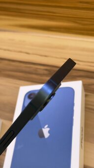 iPhone 13 Blue 128 gb - 8