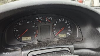 Volkswagen VW Passat B5 1.9 tdi 81 kw 97 r.v. jako celek. - 8