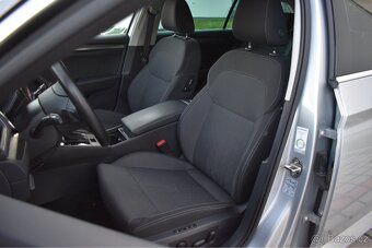 Škoda Superb 3 fl 2.0 TDI/110kw/DSG/matrix/po rozvodech - 8