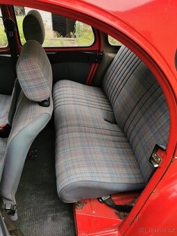 Citroen 2CV - 8
