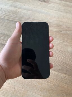 Apple iPhone 13 128gb-baterie 84%-zachovalý stav - 8