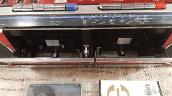 Radiomagnetofon aiwa a panasonic...celkem 1800 za oba - 8
