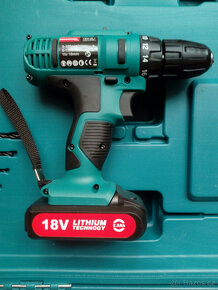 Prodám kufr profesionálního nářadí: kango,akušroubovák, bity - 8