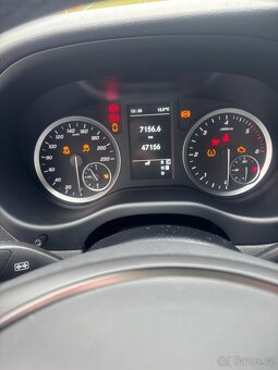 Mercedes VITO 2022, 4x4, automat, odpočet DPH, tažné - 8