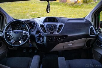 Ford Tourneo Custom 2.2 TDCi 125k Titanium L1H1 - 8