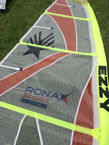 windsurf plachty Naish Force5 4.2 a 4.7, EZZY Zeta 5.0 - 8