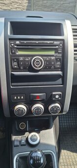 Nissan X-Trail 2,5i+LPG 4x4 - 8