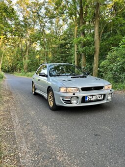 Subaru Impreza GT combi - 8